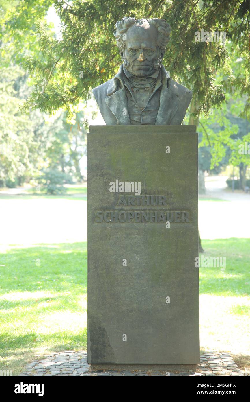 Monument to Arthur Schopenhauer 1788-1860, bust, Obermainanlage, city centre, Main, Frankfurt, Hesse, Germany Stock Photo