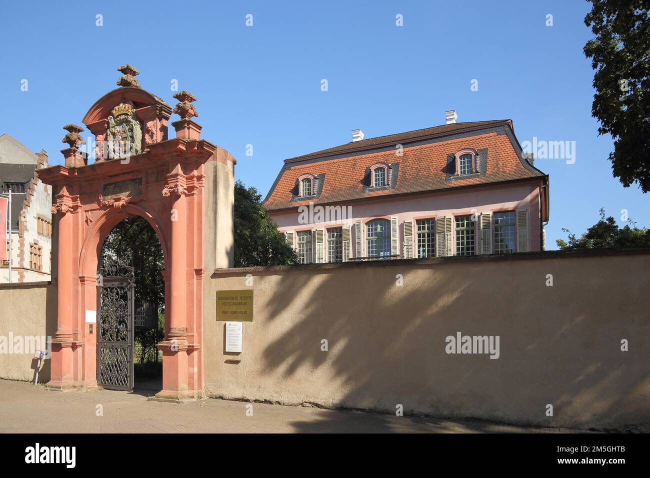 Portal and entrance to the rococo Prinz Palais in the Prinz