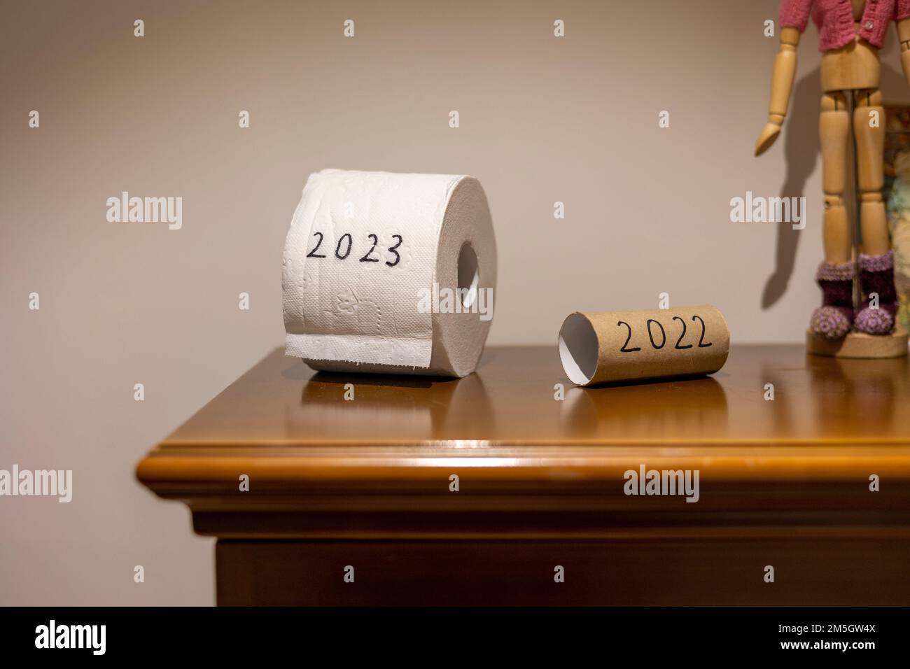 Toilet papers written as 2022 and 2023 which means see the old year go