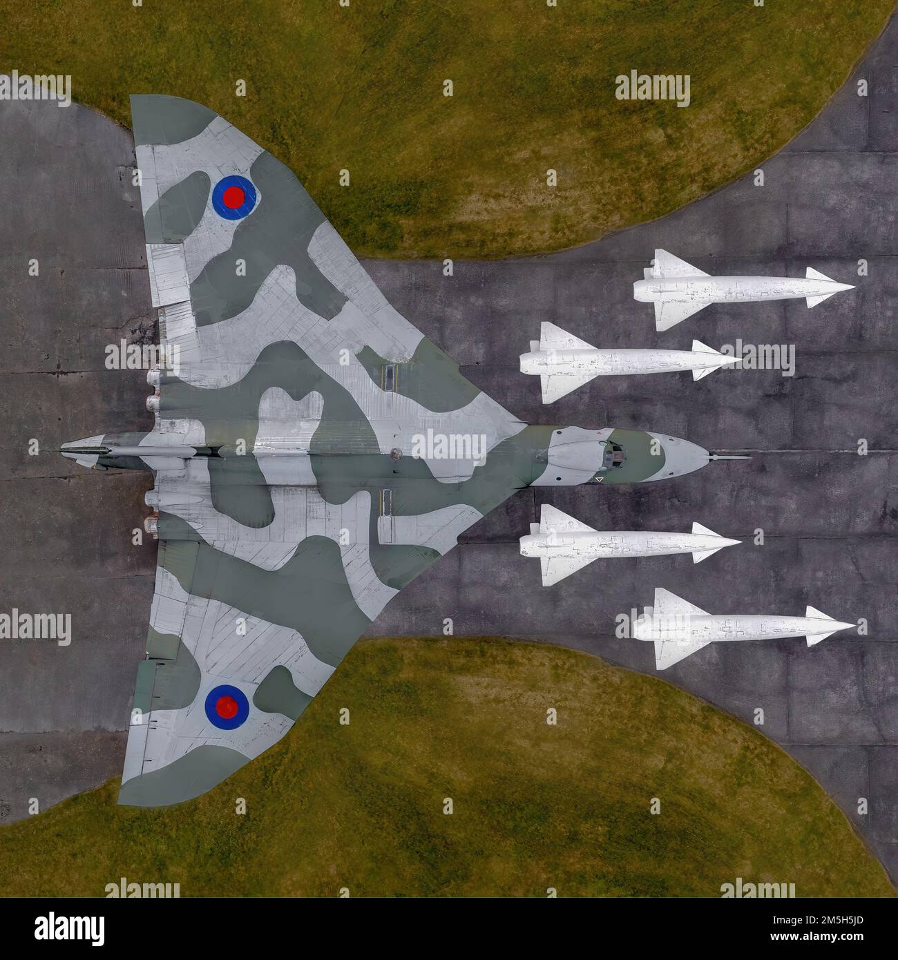 Avro Vulcan Nuclear Bomber Aircraft from the cold war with blue steel bombs. Aerial view of the bomber showing the large delta wing Stock Photo