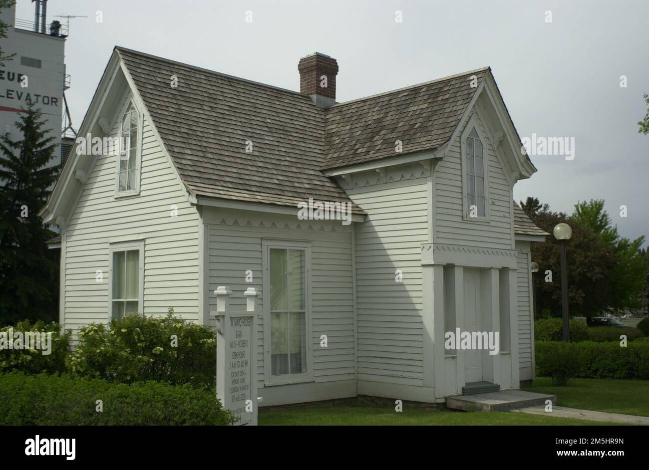 Minnesota River Valley Scenic Byway William W. Mayo House in Le Sueur