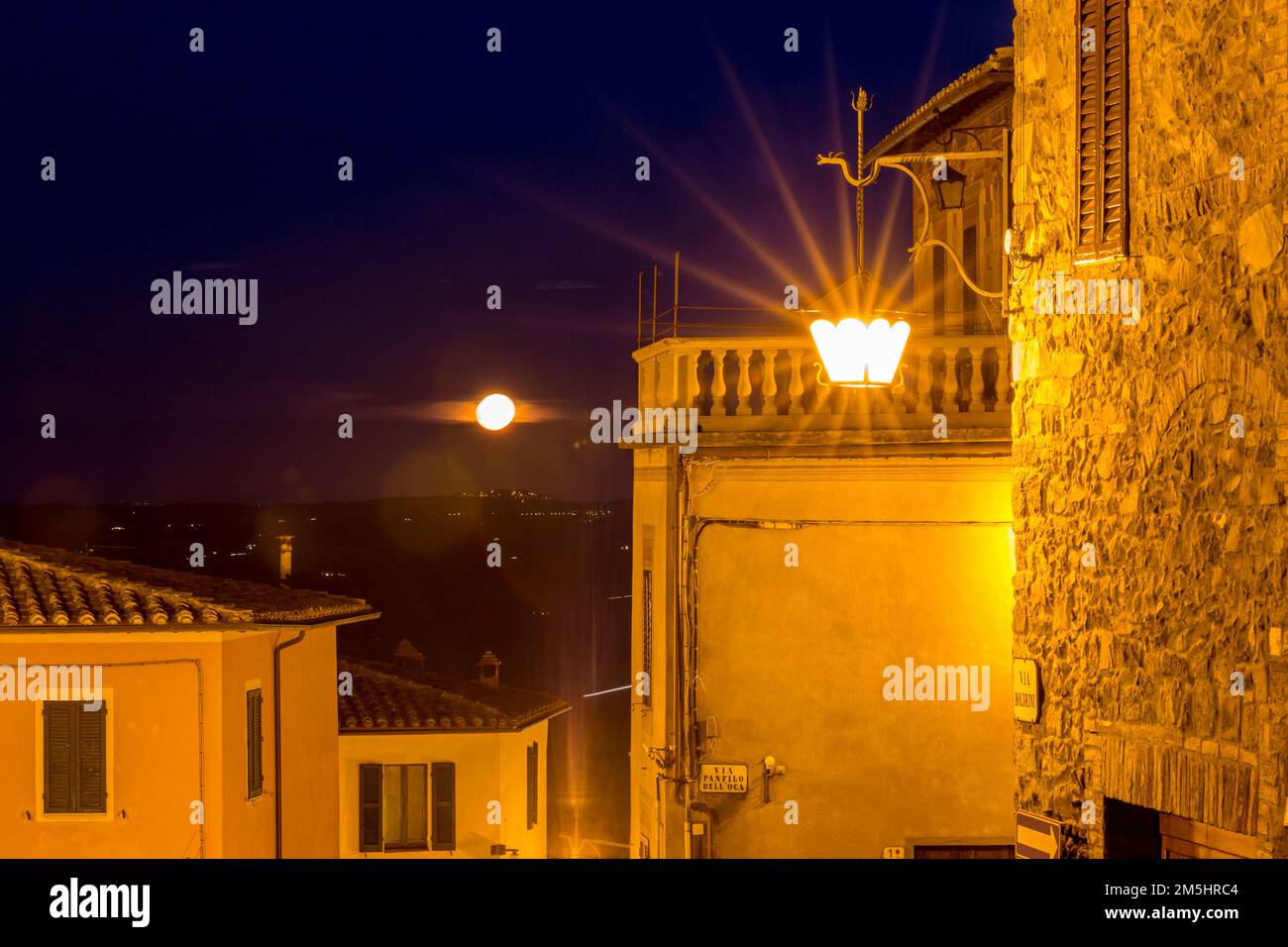 Montepulciano, Tuscany, Italy. Long exposure late autumn night ...