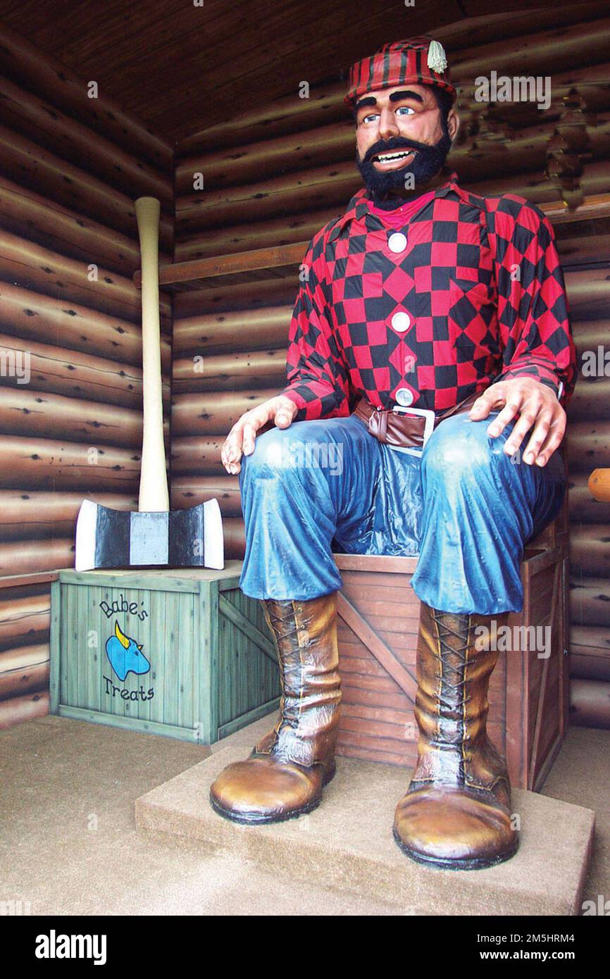 Paul Bunyan Scenic Byway Paul Bunyan Statue. At 26 feet tall, this