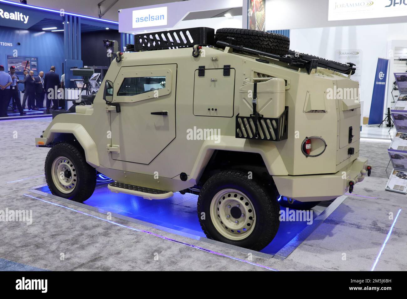 Military vehicles and equipment hi-res stock photography and images - Alamy