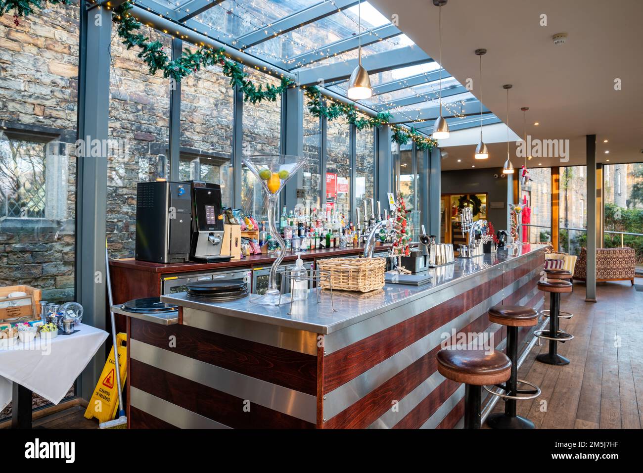 Bar and lounge in The Best Westen Plus Mosborough Hall Hotel in Sheffield, Uk Stock Photo