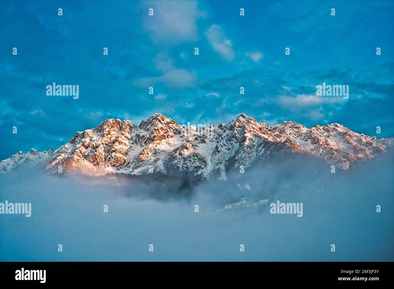 Climate change snowfall hi-res stock photography and images - Alamy