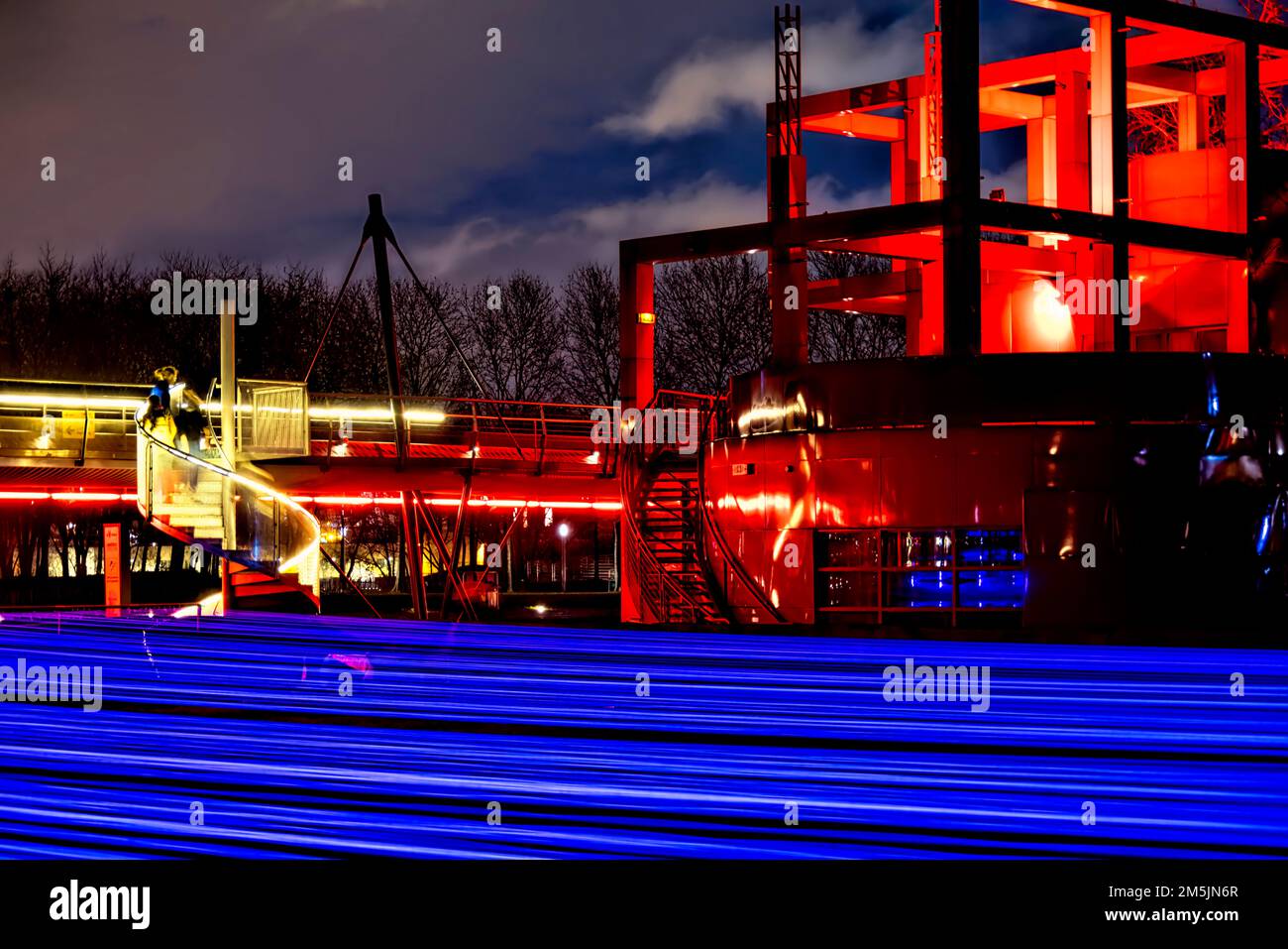 Paris, France. 27th Dec, 2022. Aftereal, moving threads and UV light ...