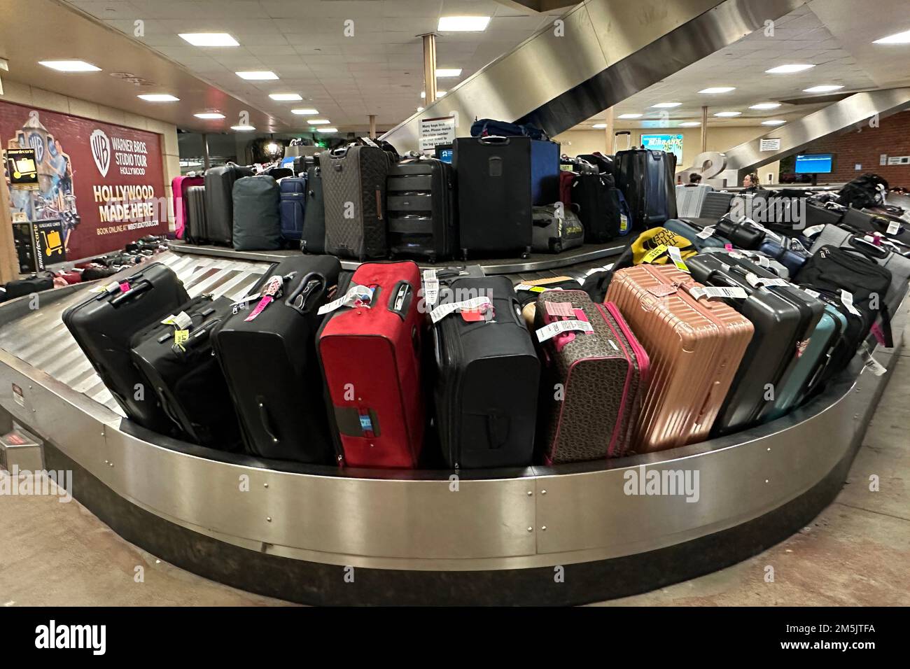Southwest airlines baggage hi res stock photography and images Alamy