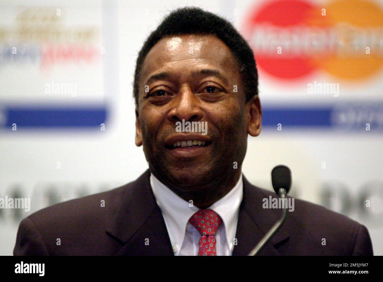 Yokohama, Japan. 29th Dec, 2022. PHOTO MONTAGE PELE died at the age of