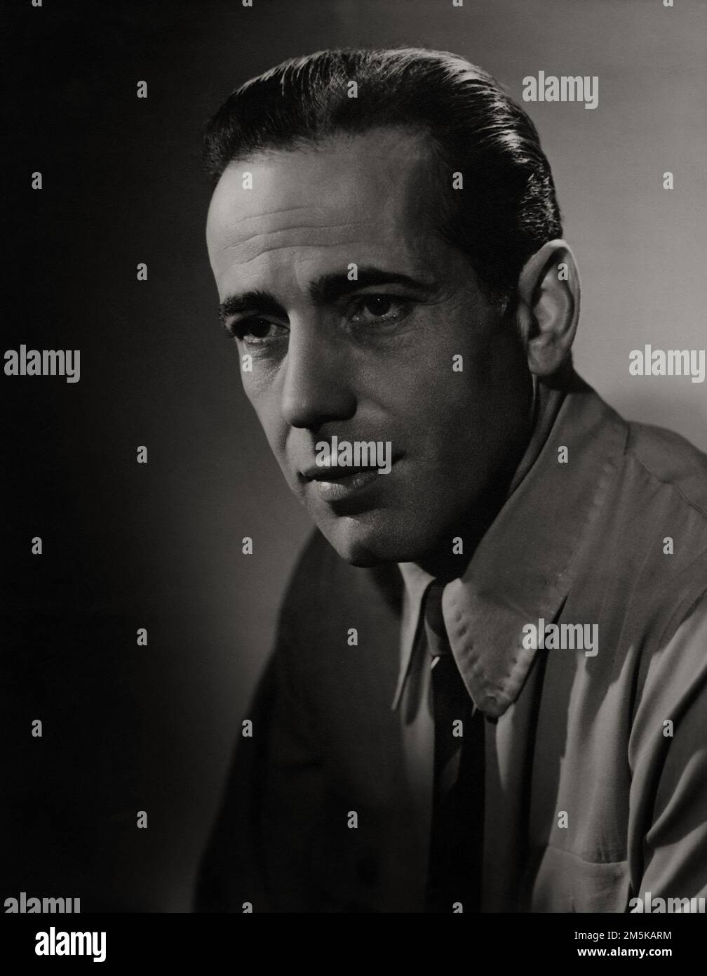 Humphrey Bogart Still (1940s Stock Photo Alamy