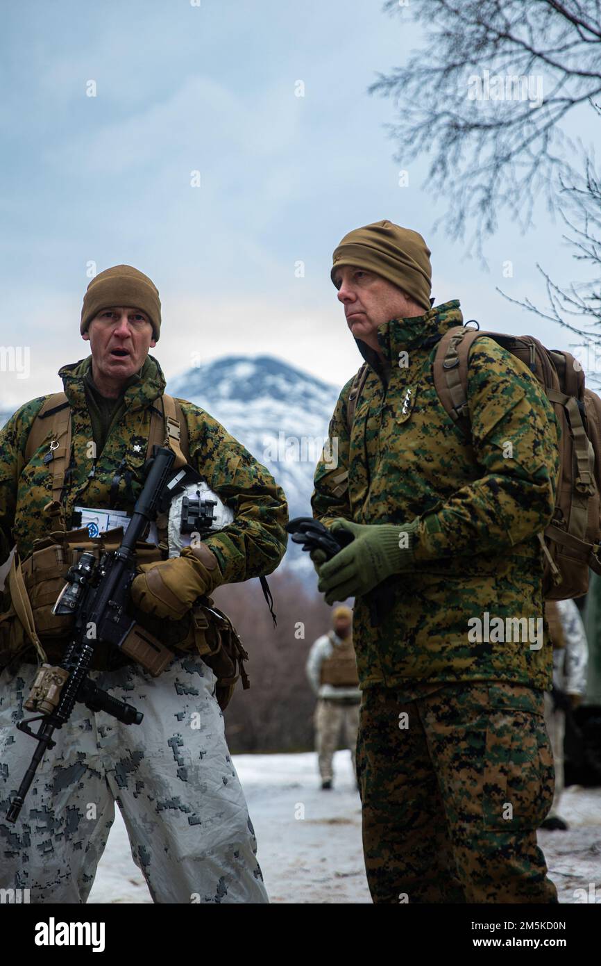 Commandant of the Marine Corps, Gen. David H. Berger, visits Marines and Norwegian Soldiers during Exercise Cold Response 2022, Setermoen, Norway, March. 22, 2022. Exercise Cold Response '22 is a biennial Norwegian national readiness and defense exercise that takes place across Norway, with participation from each of its military services, as well as from 26 additional North Atlantic Treaty Organization allied nations and regional partners. Stock Photo