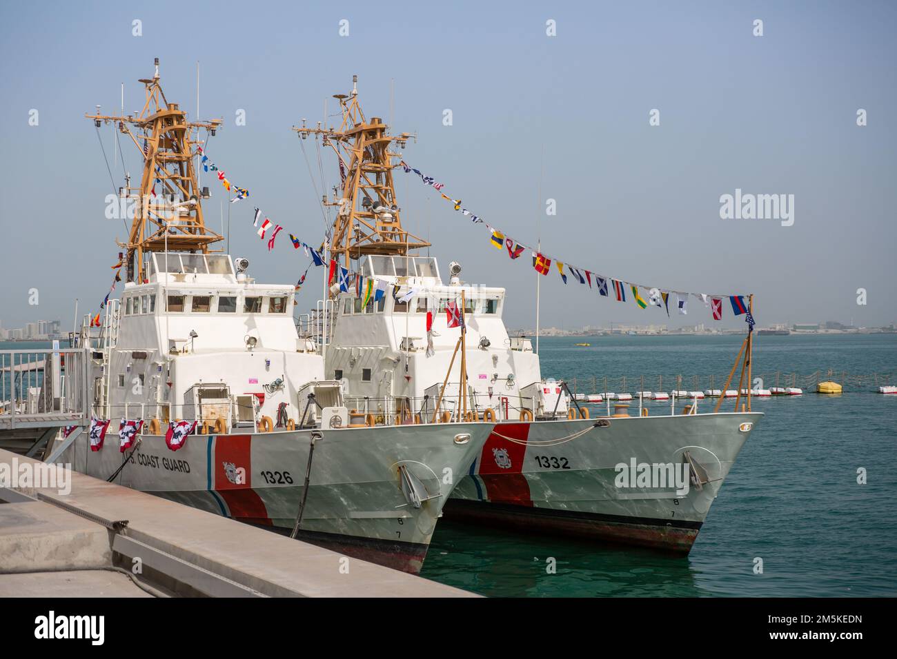 Operation enduring freedom spartan shield hires stock photography and images Alamy