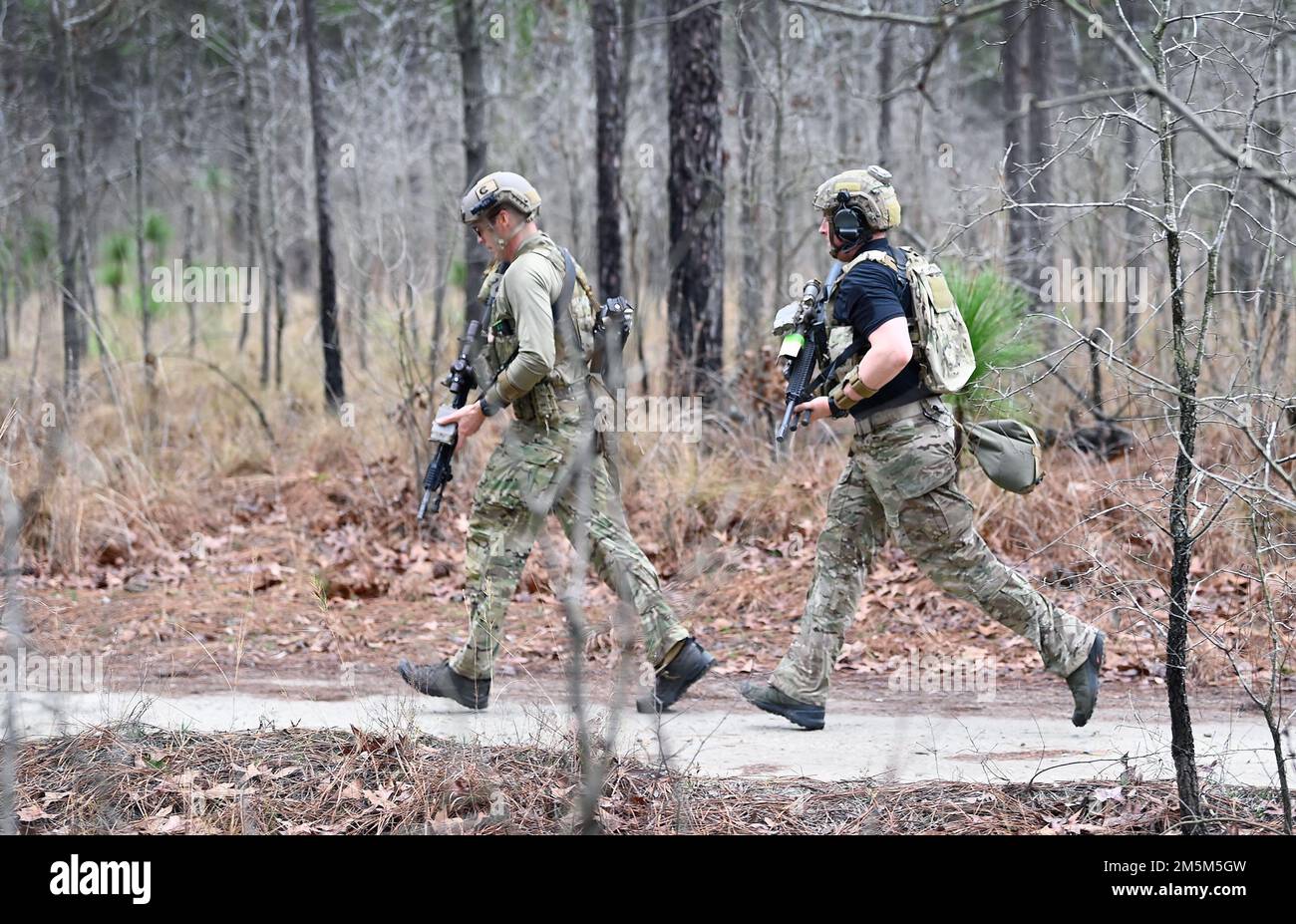 Competitors in the United States Army Special Operations Command ...