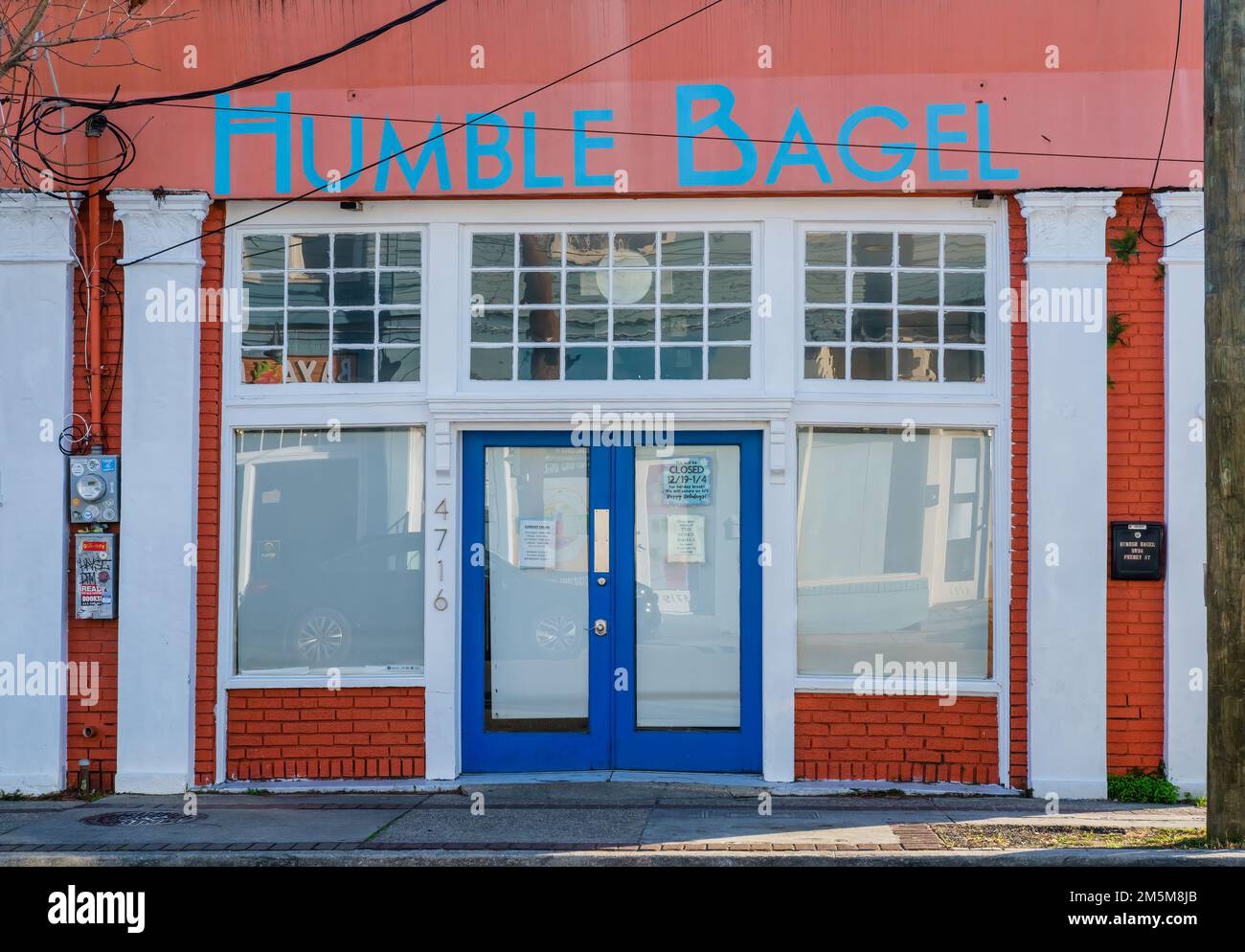 NEW ORLEANS, LA, USA DECEMBER 29, 2022 Front of the popular Humble