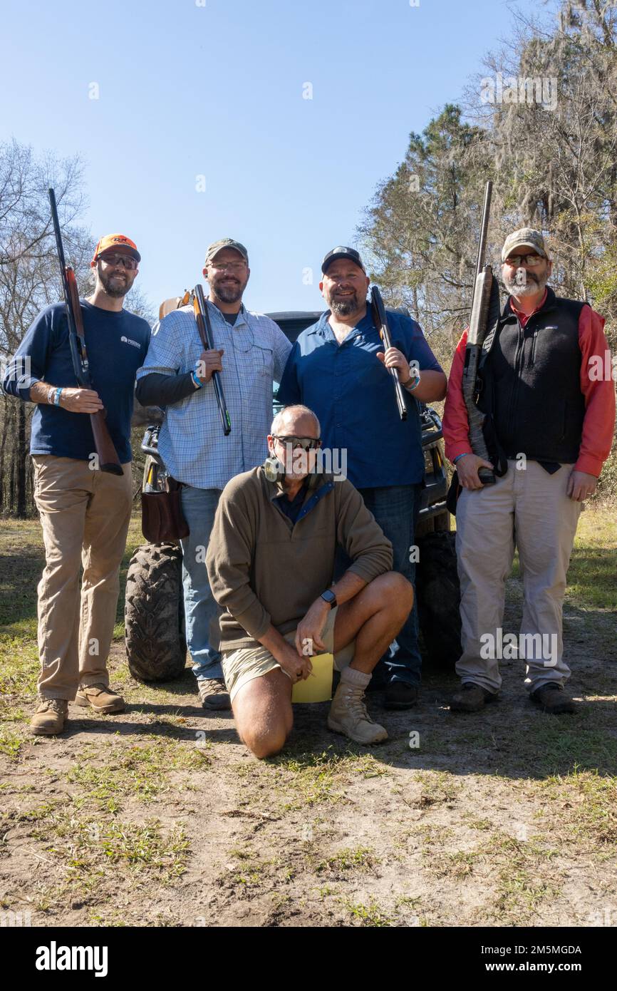 Sporting clays hires stock photography and images Alamy