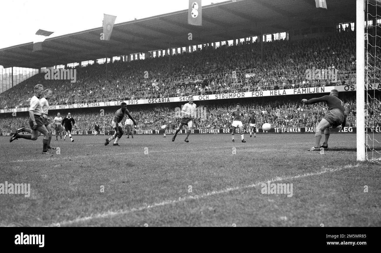 World cup sweden 1958 hi-res stock photography and images - Alamy