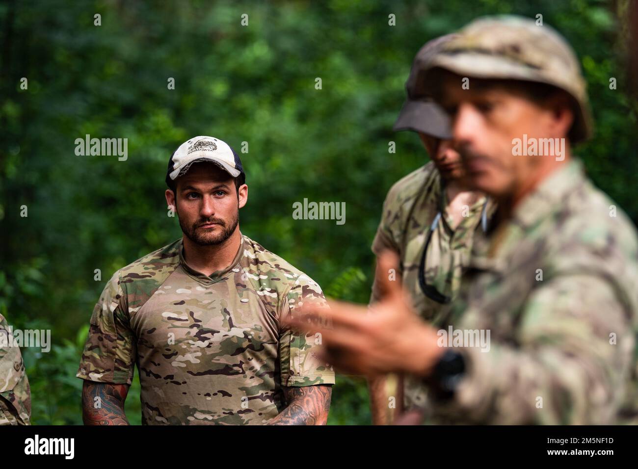 U.S. Air Force special warfare operators learn about tracking in the