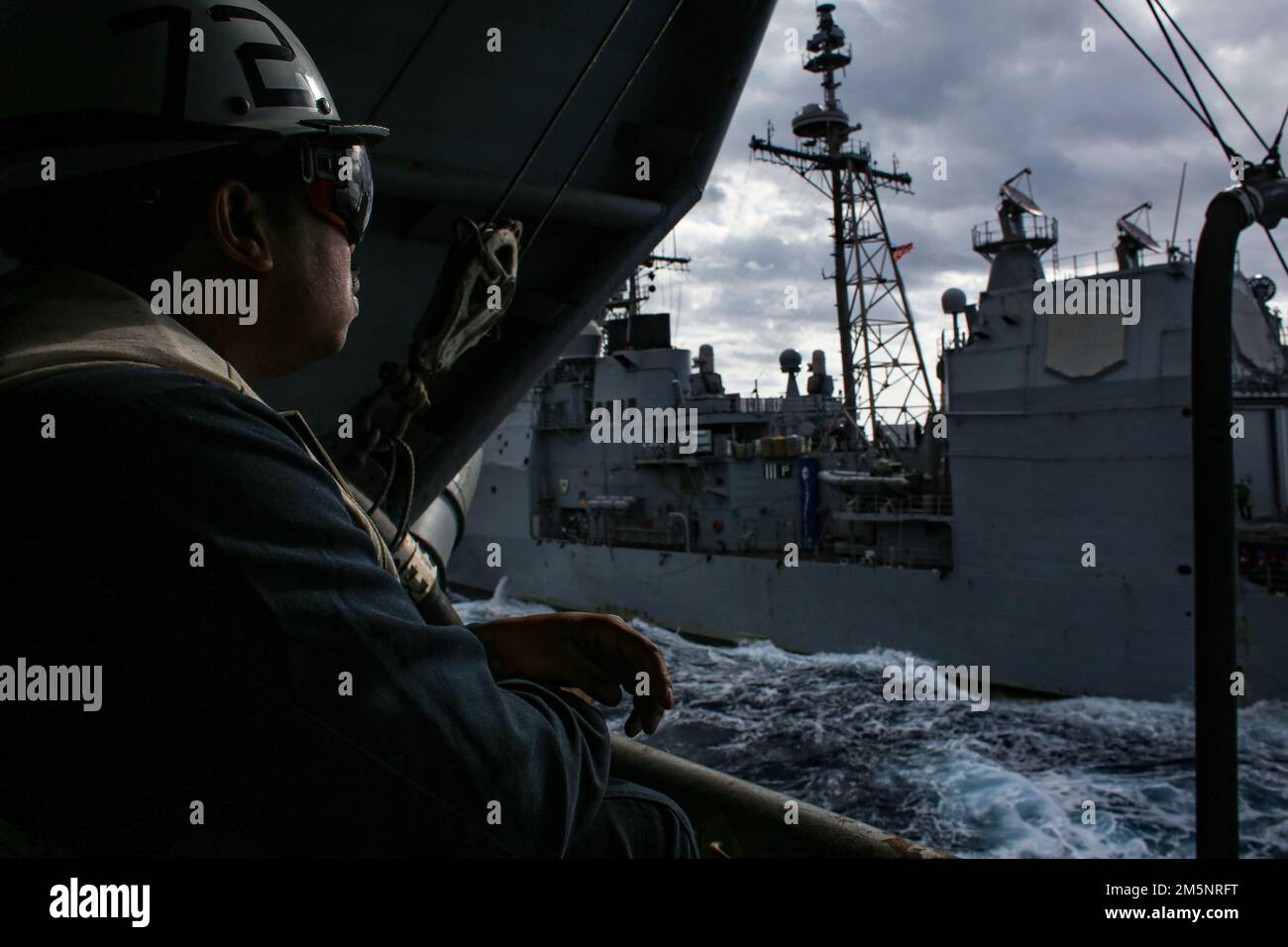 U s navy chief warrant officer hi-res stock photography and images - Alamy