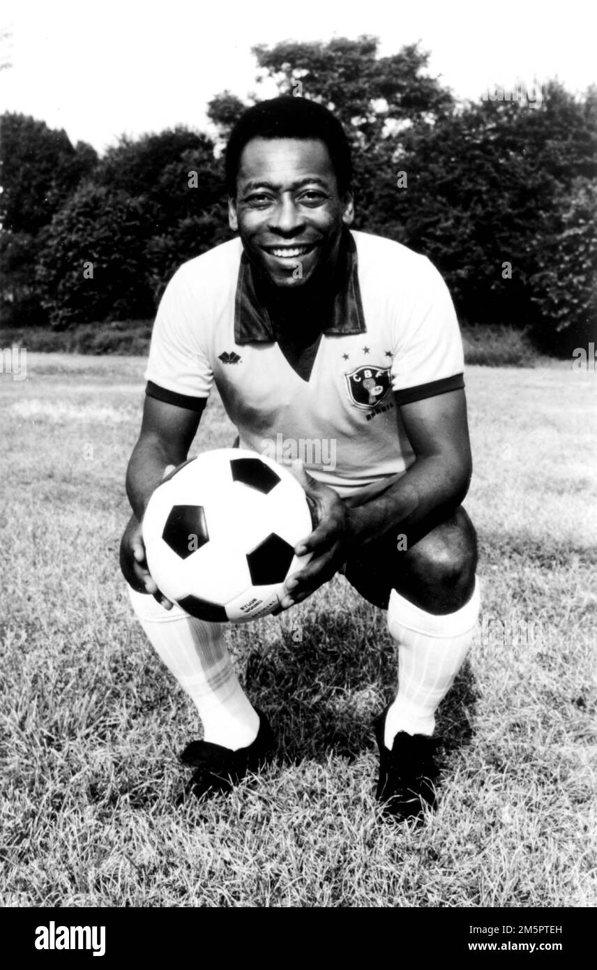 pele soccer uniform