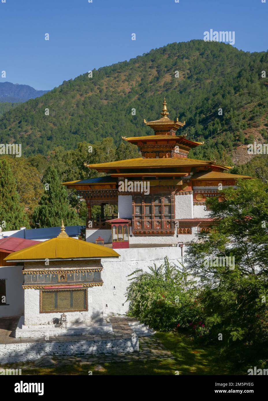 Vertical landscape view of the winter residence of the Je Khenpo at Punakha dzong in Western Bhutan Stock Photo