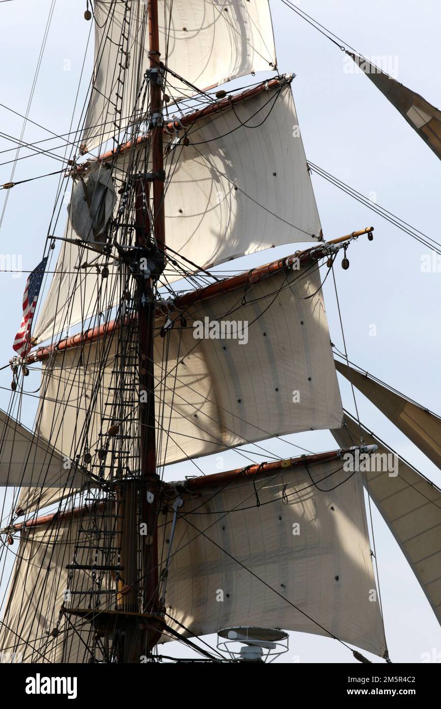 Dutch barque Europa, Sail Boston race start, 2017 Stock Photo Alamy