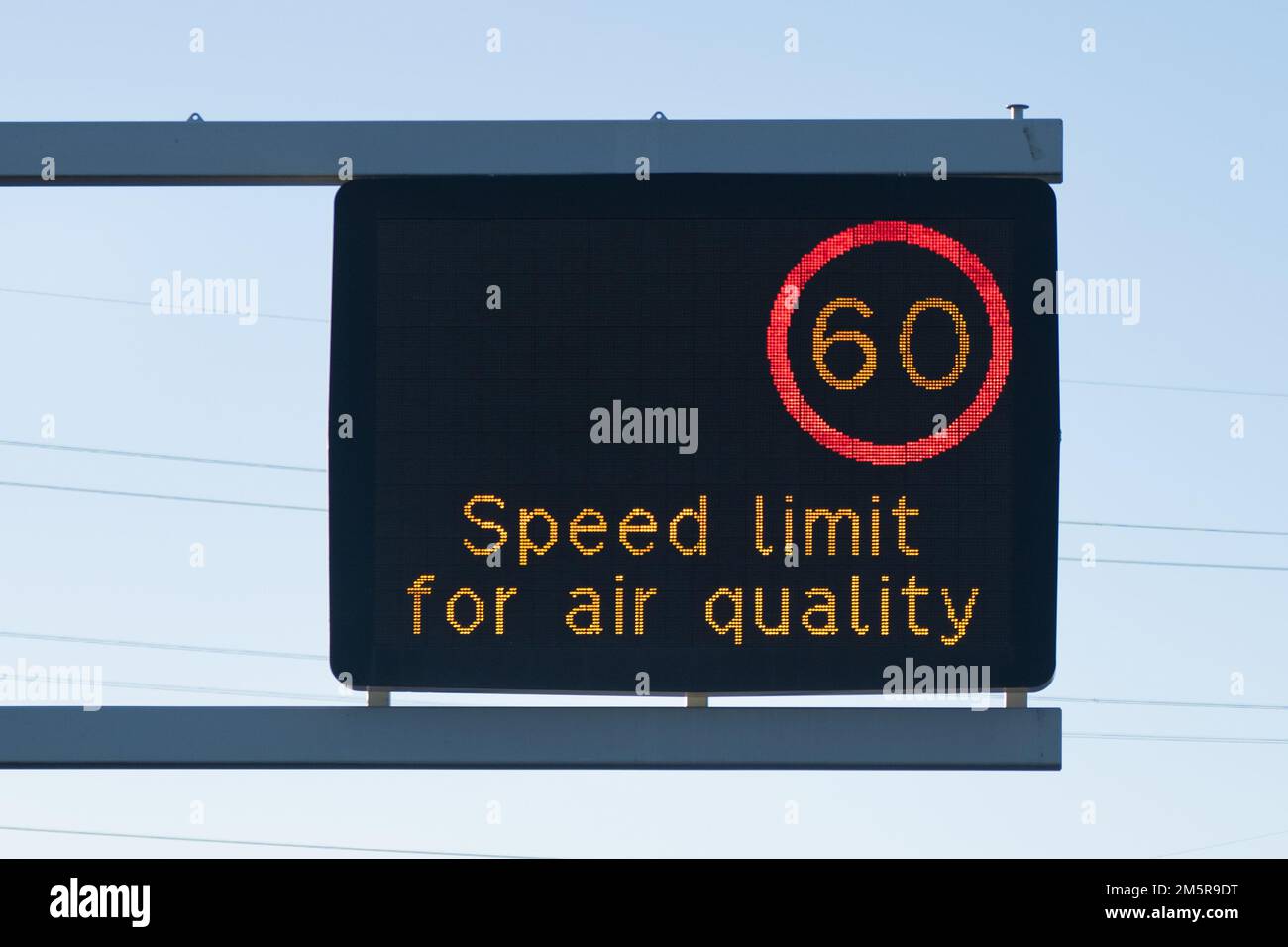 Reduced Motorway Speed For Air Quality Hi res Stock Photography And reduced-motorway-speed-for-air-quality-hi-res-stock-photography-and