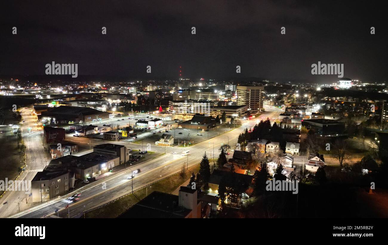 Nov 12 2022, Sudbury Ontario Canada. Sudbury city skyline aerial at night.  Luke Durda/Alamy Stock Photo
