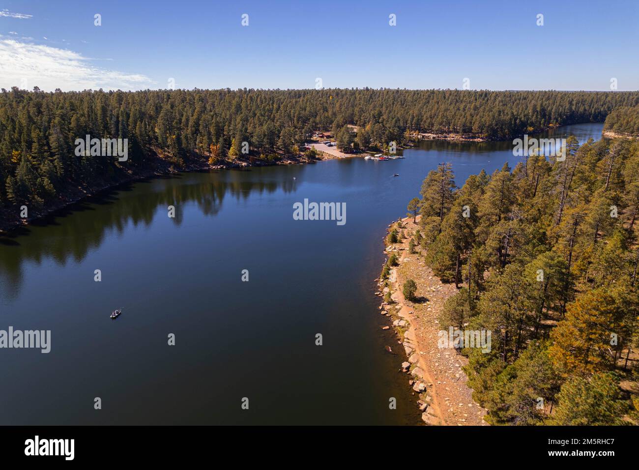 Lake dam surrounded pine trees hi-res stock photography and images - Alamy