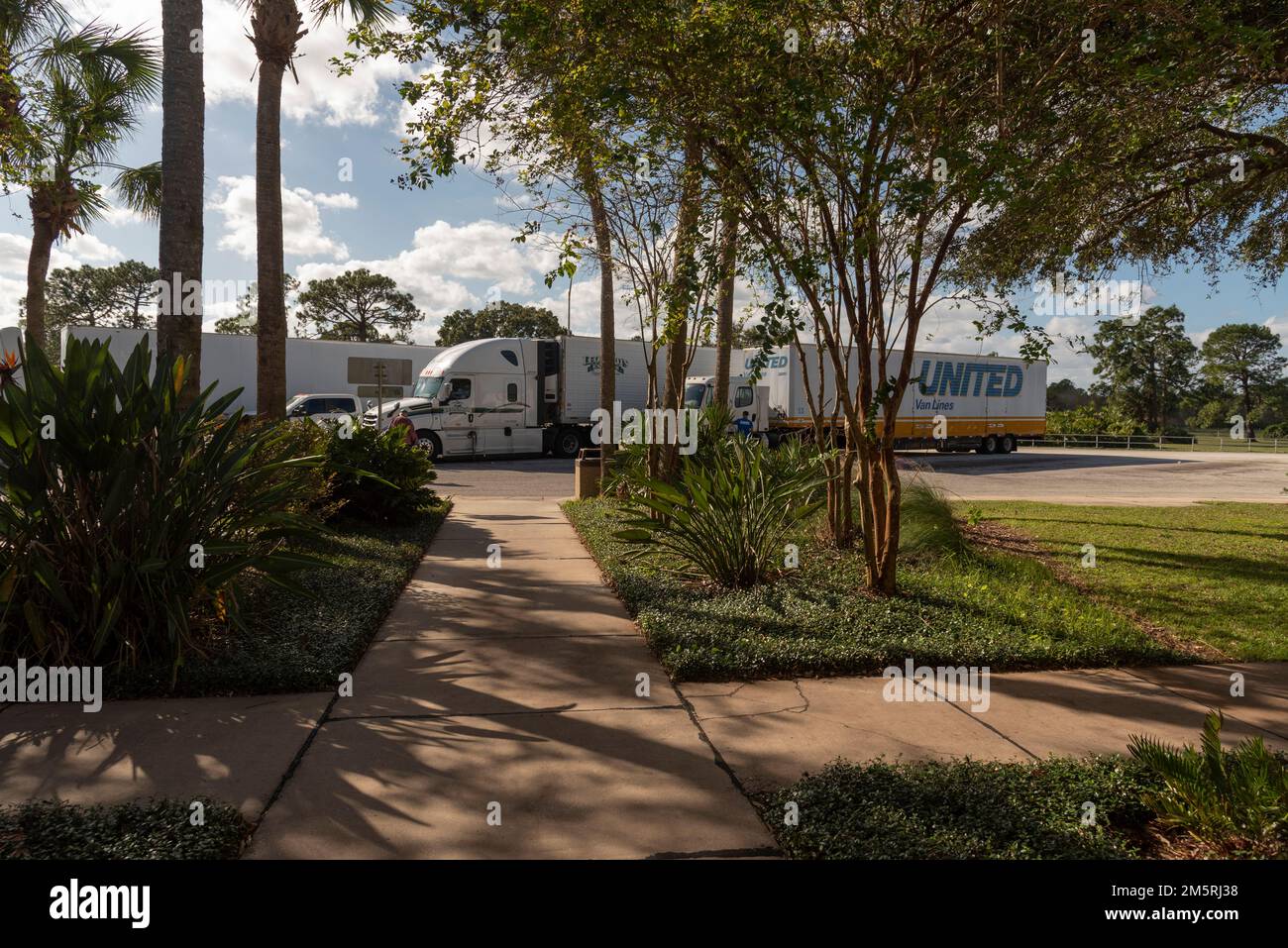 Central Florida, USA. 2022. Truck stop rest area in Florida with truck ...