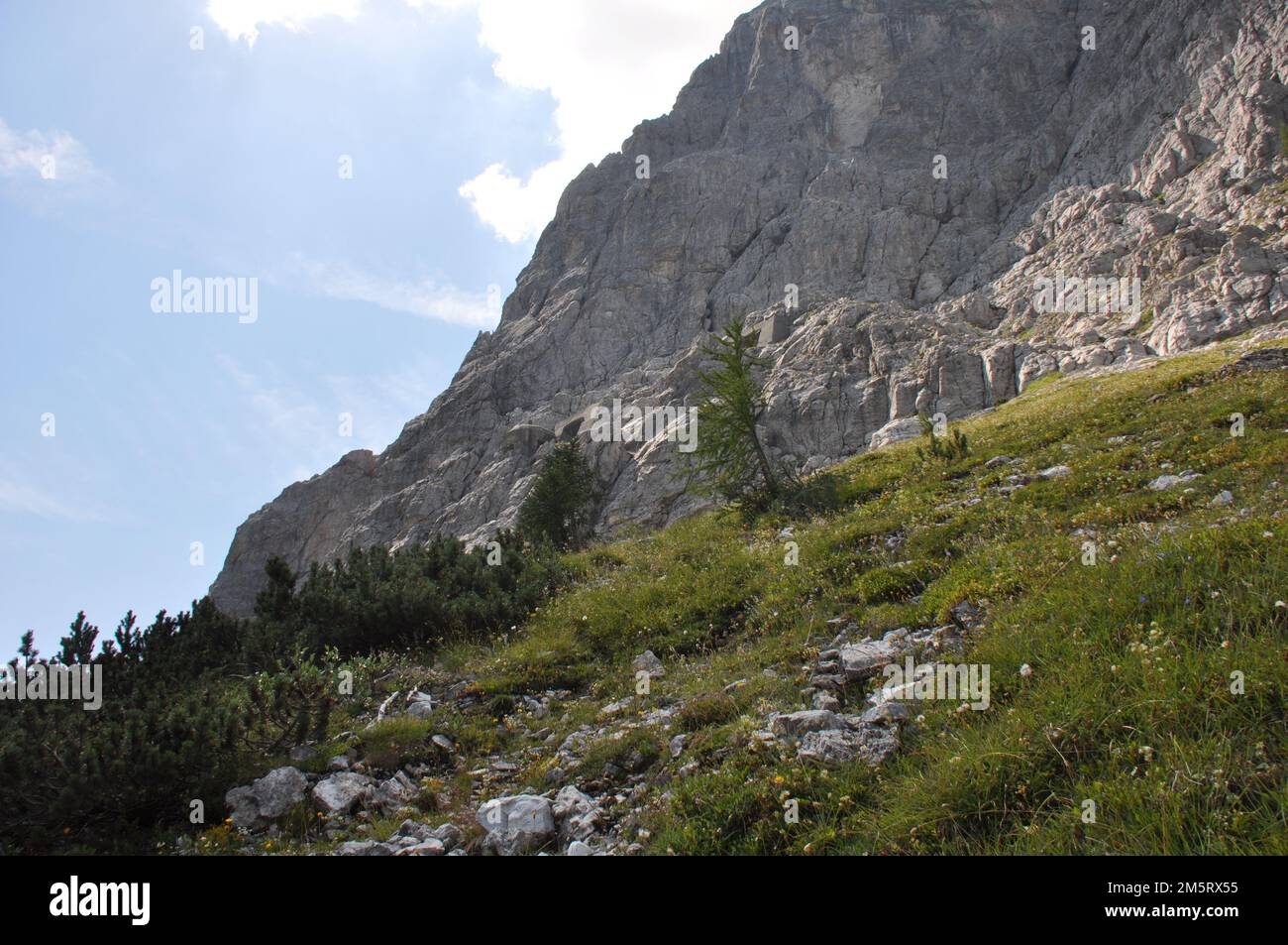 Rugged rocky mountain gentle hi-res stock photography and images - Alamy