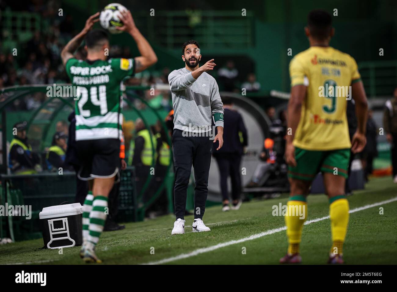 Lisbon, Portugal. 30th Dec, 2022. Coach Rúben Amorim of Sporting CP seen in action during the Liga Bwin match between Sporting CP and Paços de Ferreira at Estadio José Alvalade.(Final score: Sporting CP 3:0 FC Paços de Ferreira) (Photo by David Martins/SOPA Images/Sipa USA) Credit: Sipa USA/Alamy Live News Stock Photo