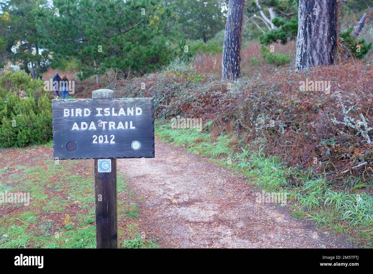 Bird island ada trail hi res stock - Bird Island Ada Trail Sign At Point Lobos State Natural Reserve Near Carmel California Hiking Trail With Americans With Disabilities Act Standards 2M5TFTJ 