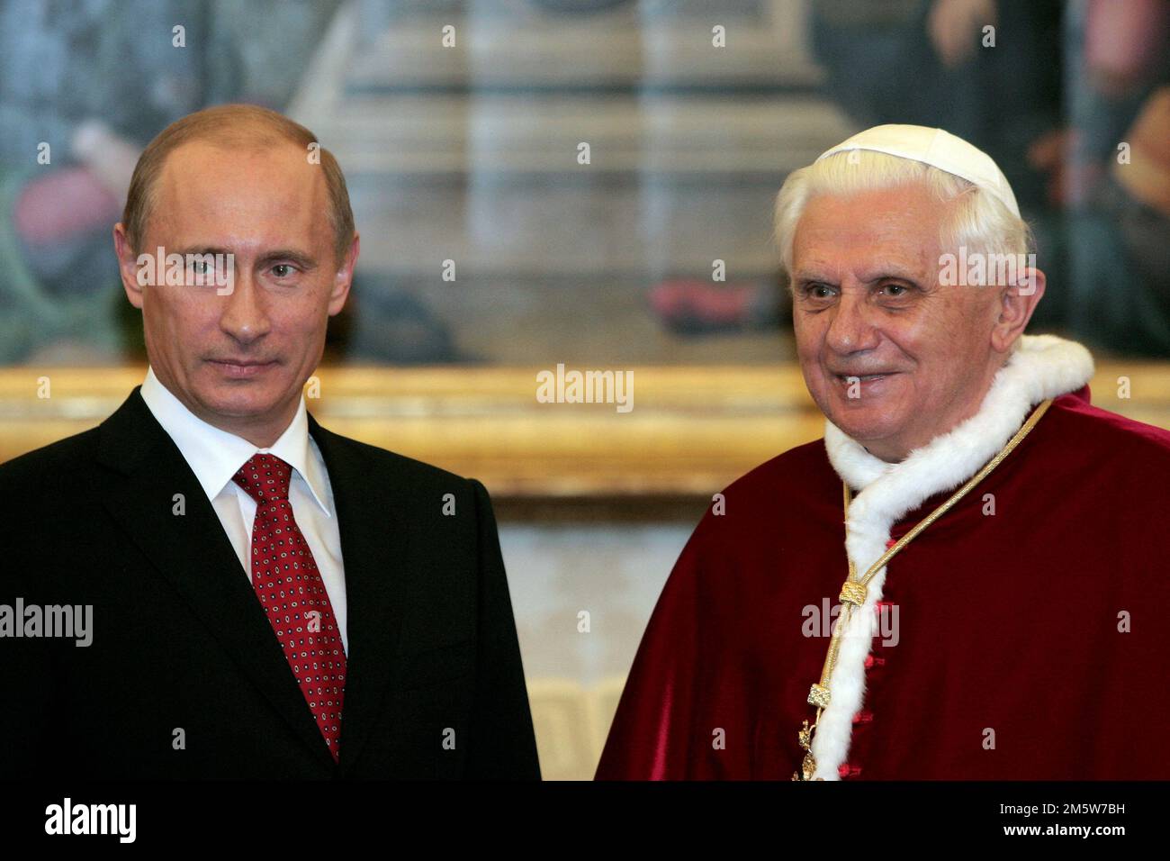 File photo - Pope Benedict XVI met with Russia's President Vladimir Putin, at the Vatican on March 13, 2007. - Former Pope Benedict XVI has died at his Vatican residence, aged 95, almost a decade after he stood down because of ailing health. He led the Catholic Church for less than eight years until, in 2013, he became the first Pope to resign since Gregory XII in 1415. Photo by Eric Vandeville/ABACAPRESS.COM Stock Photo