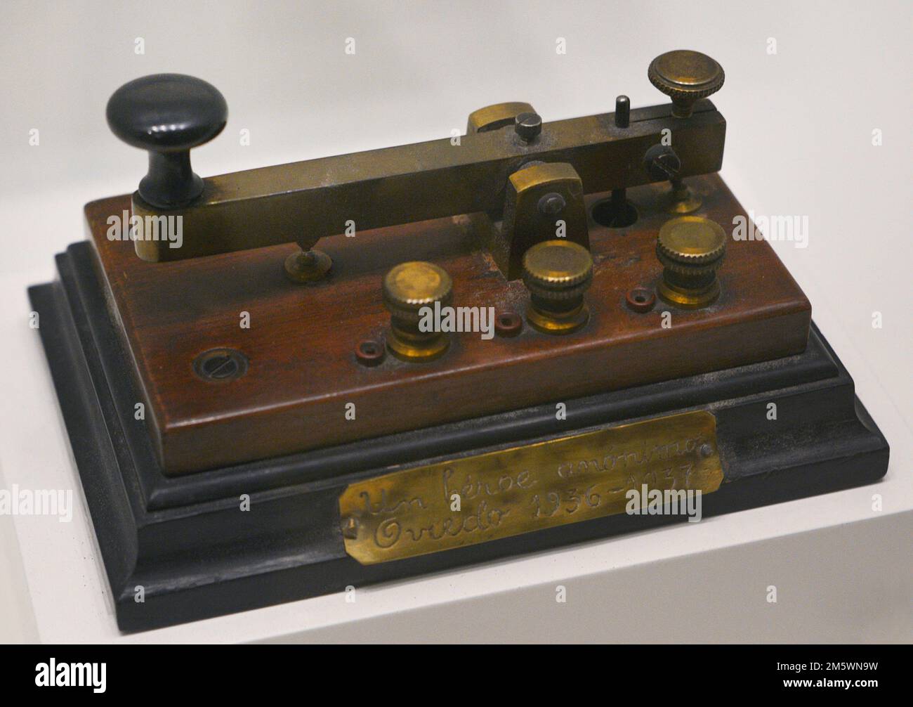 Spanish Civil War (1936-1939). Telegraph used in Oviedo, c. 1937. Wood ...