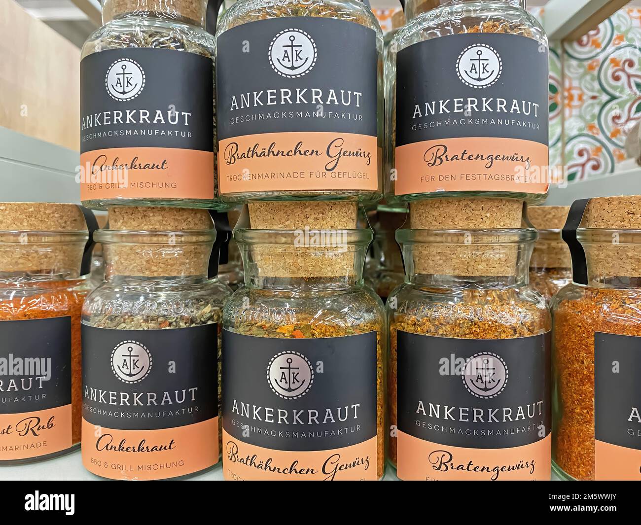Spice jars stacked hires stock photography and images Alamy
