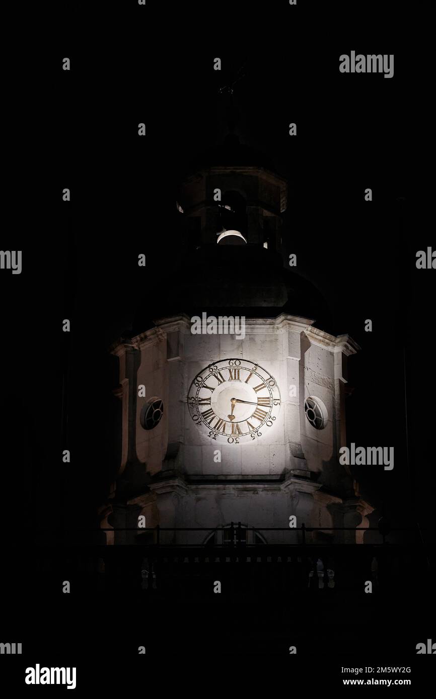 The clock above the arch at Horse Guards, London, England Stock Photo