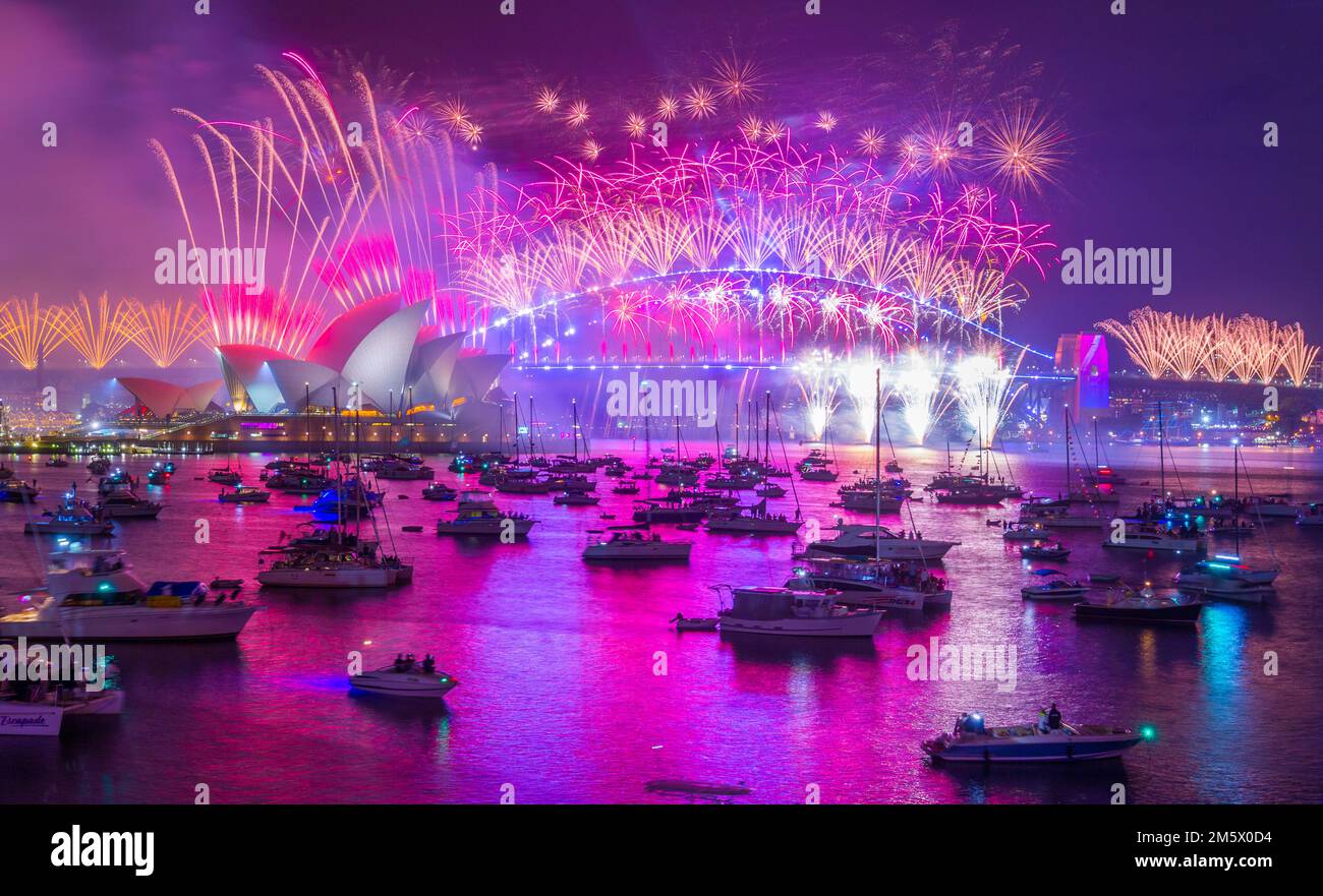 Sydney, Australia. 1 January 2023. Australia celebrates the arrival of 2023 with a midnight Sydney, Australia. 1 January 2023. Australia celebrates the arrival of 2023 with a midnight
