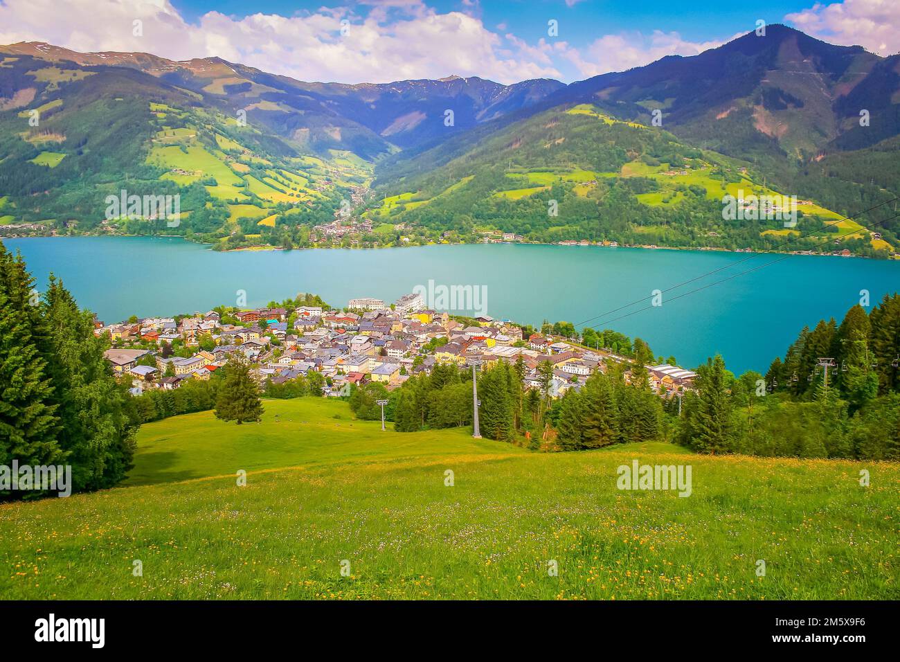 Zell am See and blue lake idyllic landscape in Carinthia, Austria Stock  Photo - Alamy, image size:1300x956