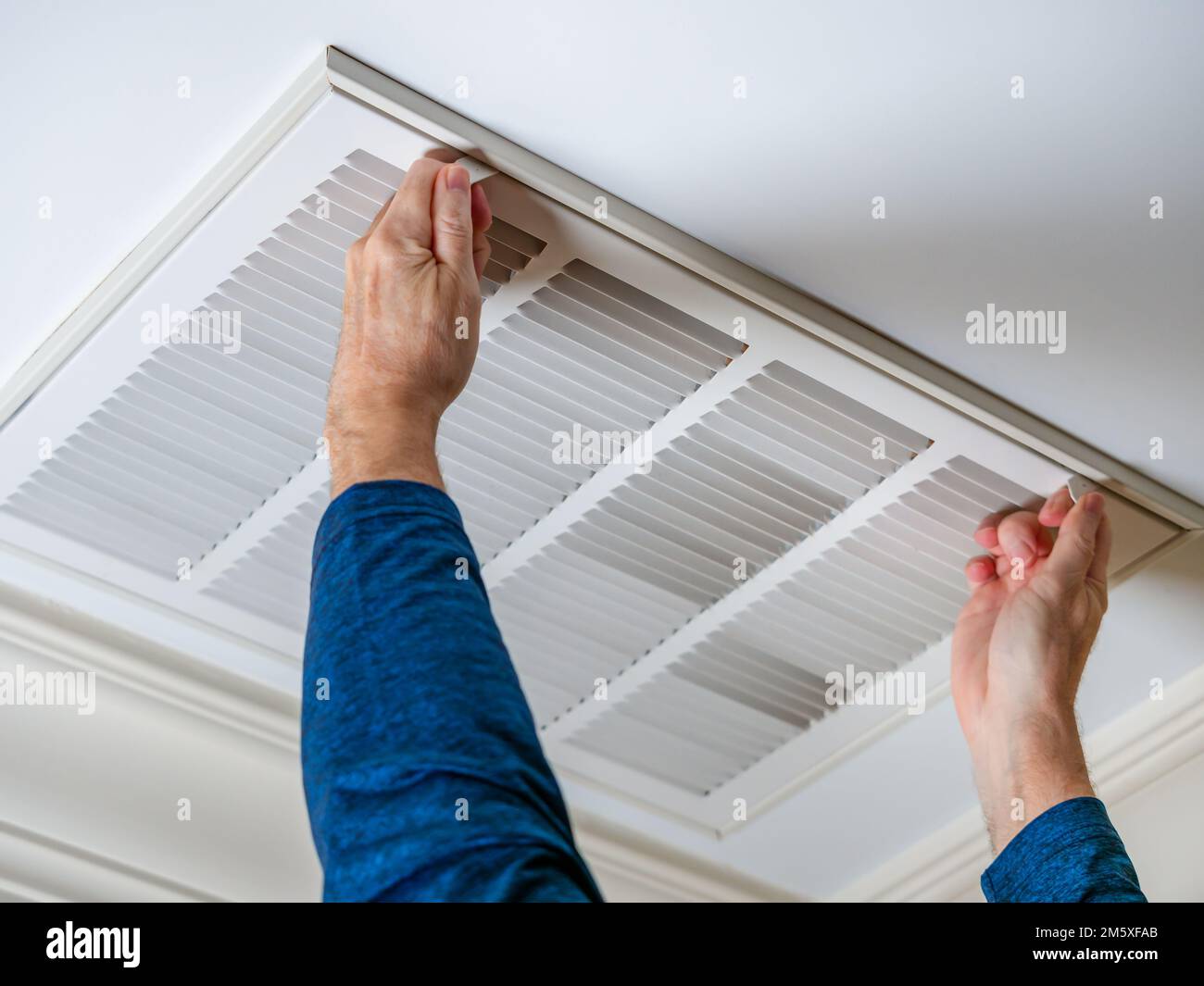 Dirty air vent car hi-res stock photography and images - Alamy