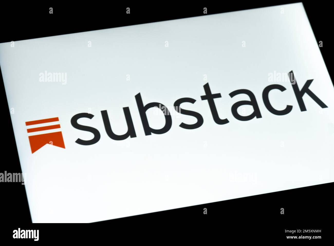 White Substack logo on screen Stock Photo Alamy
