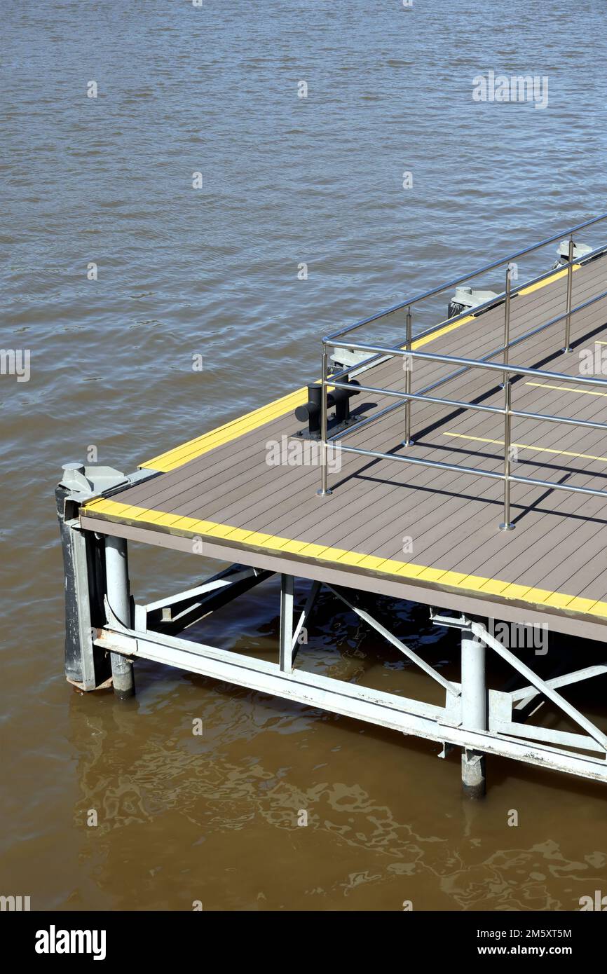 Jetty quay pier wharf hi-res stock photography and images - Alamy