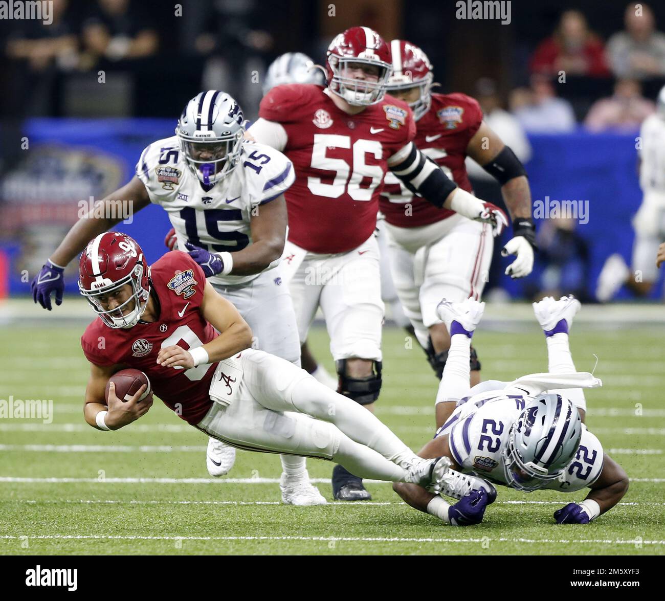 New Orleans, United States. 01st Jan, 2023. Alabama Crimson Tide quarterback Bryce Young (9) is sacked by Kansas State Wildcats linebacker Daniel Green (22) during the Sugar Bowl at the Caesars Superdome in New Orleans on Saturday, December 31, 2022. Photo by AJ Sisco/UPI Credit: UPI/Alamy Live News Stock Photo