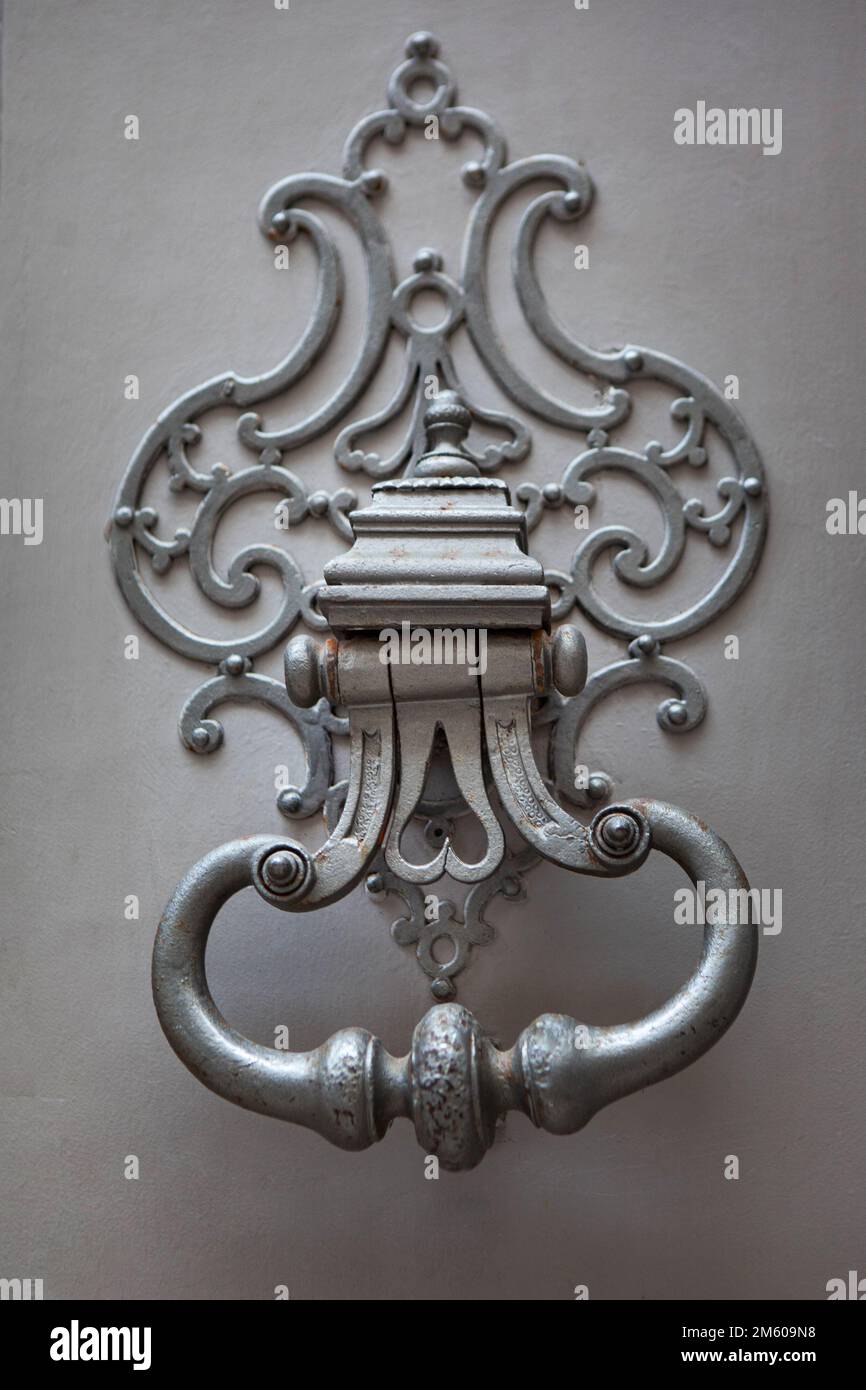 Stylish door knocker hi-res stock photography and images - Alamy