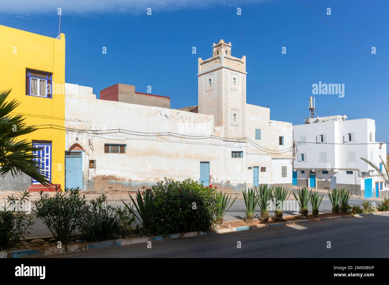 Minaret and mosque Art Deco architecture Spanish colonial building ...