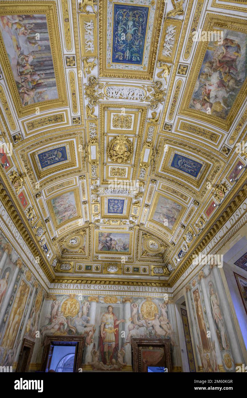 Sala Paolina in Castel Sant'Angelo, Rome, Italy Stock Photo - Alamy