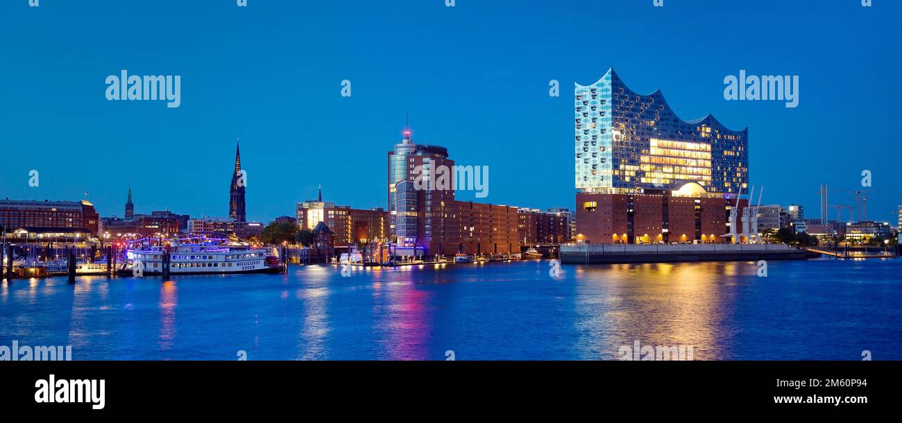 Elbe Philharmonic Hall and Columbus Haus in the evening, Hafencity, Hamburg, Germany Stock Photo