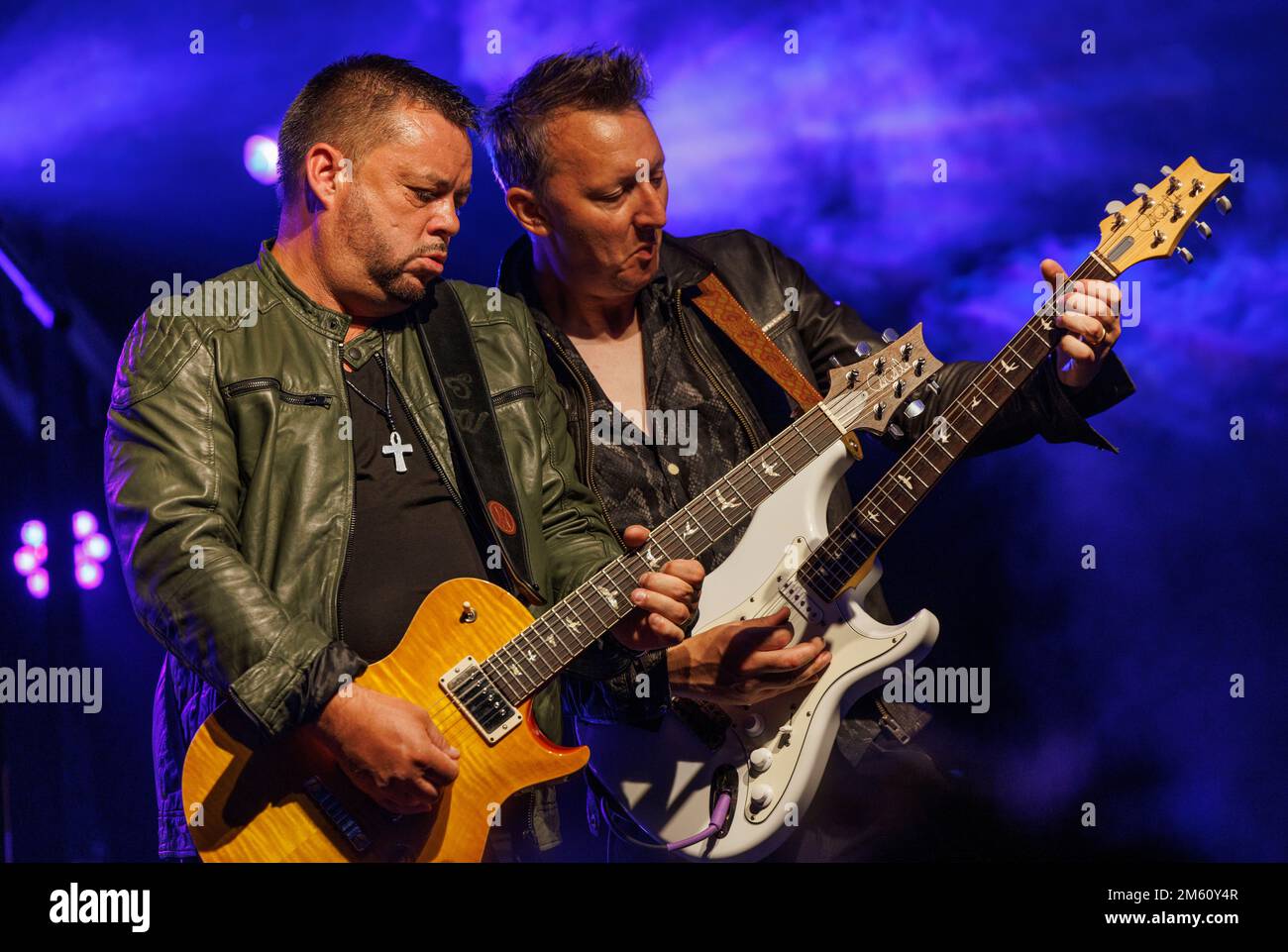 British blues rock guitarists Sean Webster and Ash Wilson performing at the 2022 Upton-Upon-Severn Blues Festival, England, UK Stock Photo