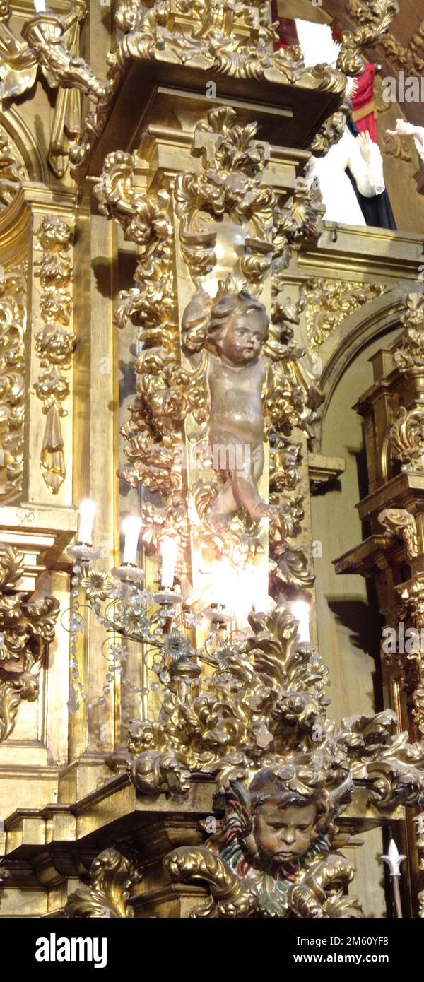 La Iglesia de la Vera Cruz, sita en la ciudad de Salamanca, es un