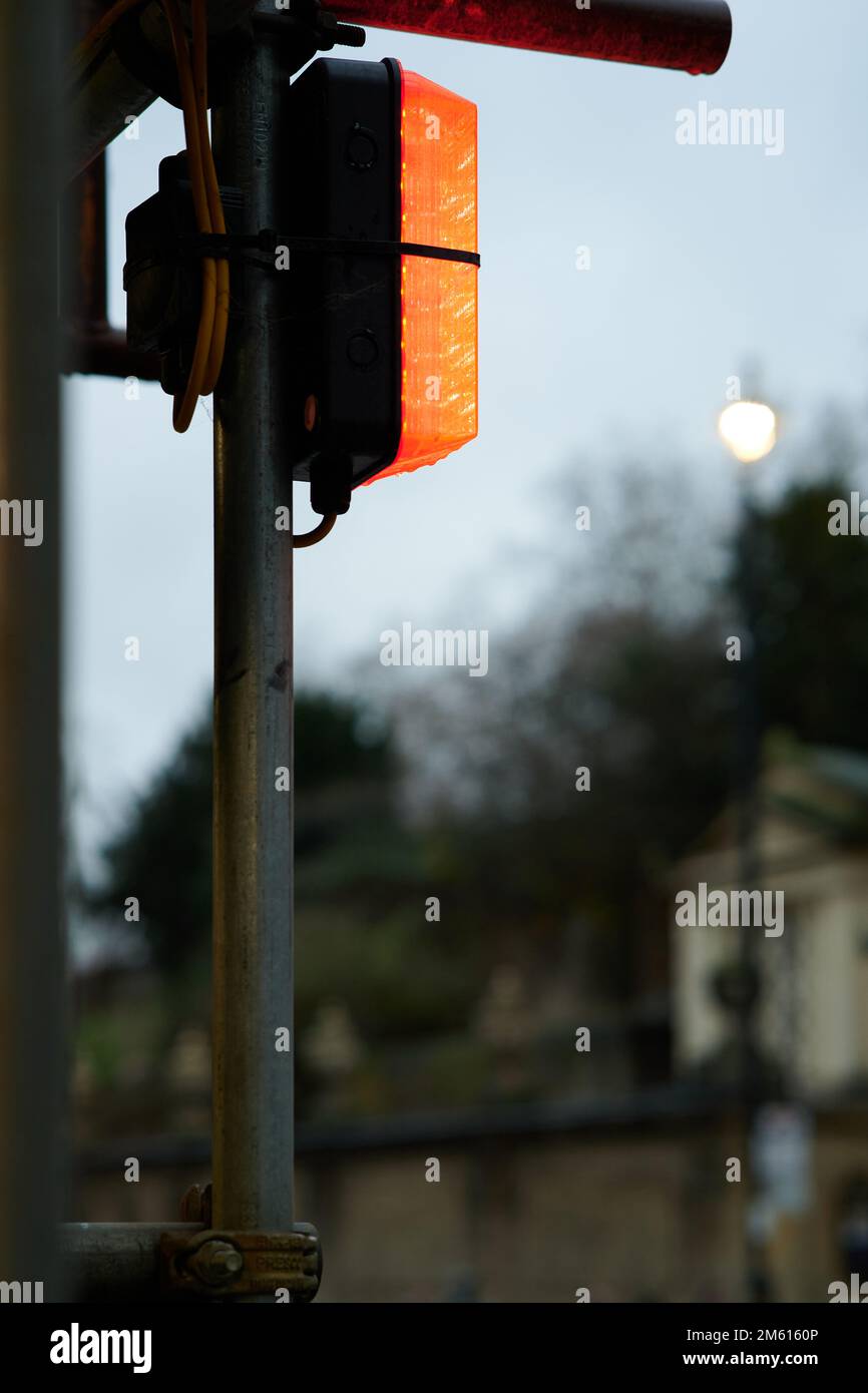 31 dec 2022 - London UK: red light on scaffolding Stock Photo