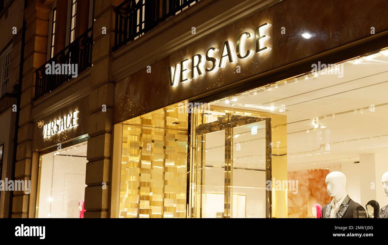 Versace store in London Chelsea - LONDON, UK - DECEMBER 20, 2022 Stock Photo